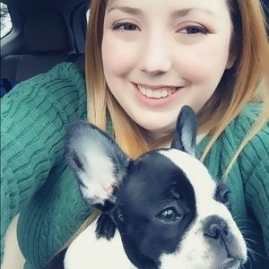 Meet your Posher, Dina